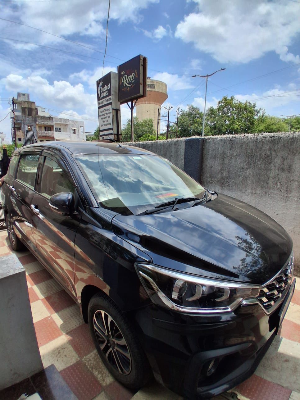 Ertiga Side View